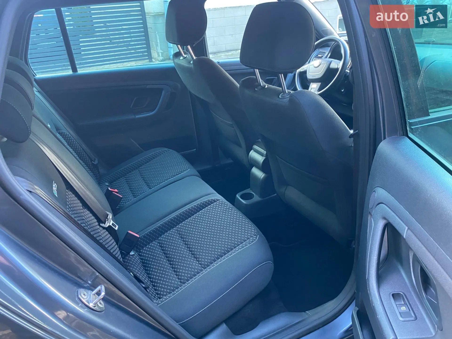 2011 Skoda Fabia - мініатюра 14