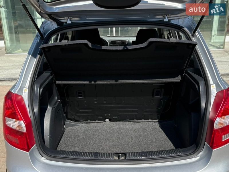 Хэтчбек Skoda Fabia 2014 в Киеве фото 10 Хэтчбек Skoda Fabia 2014 в Киеве