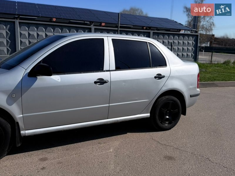 Седан Skoda Fabia 2003 в Бердичеві