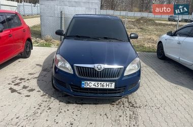 Хетчбек Skoda Fabia 2013 в Стебнику