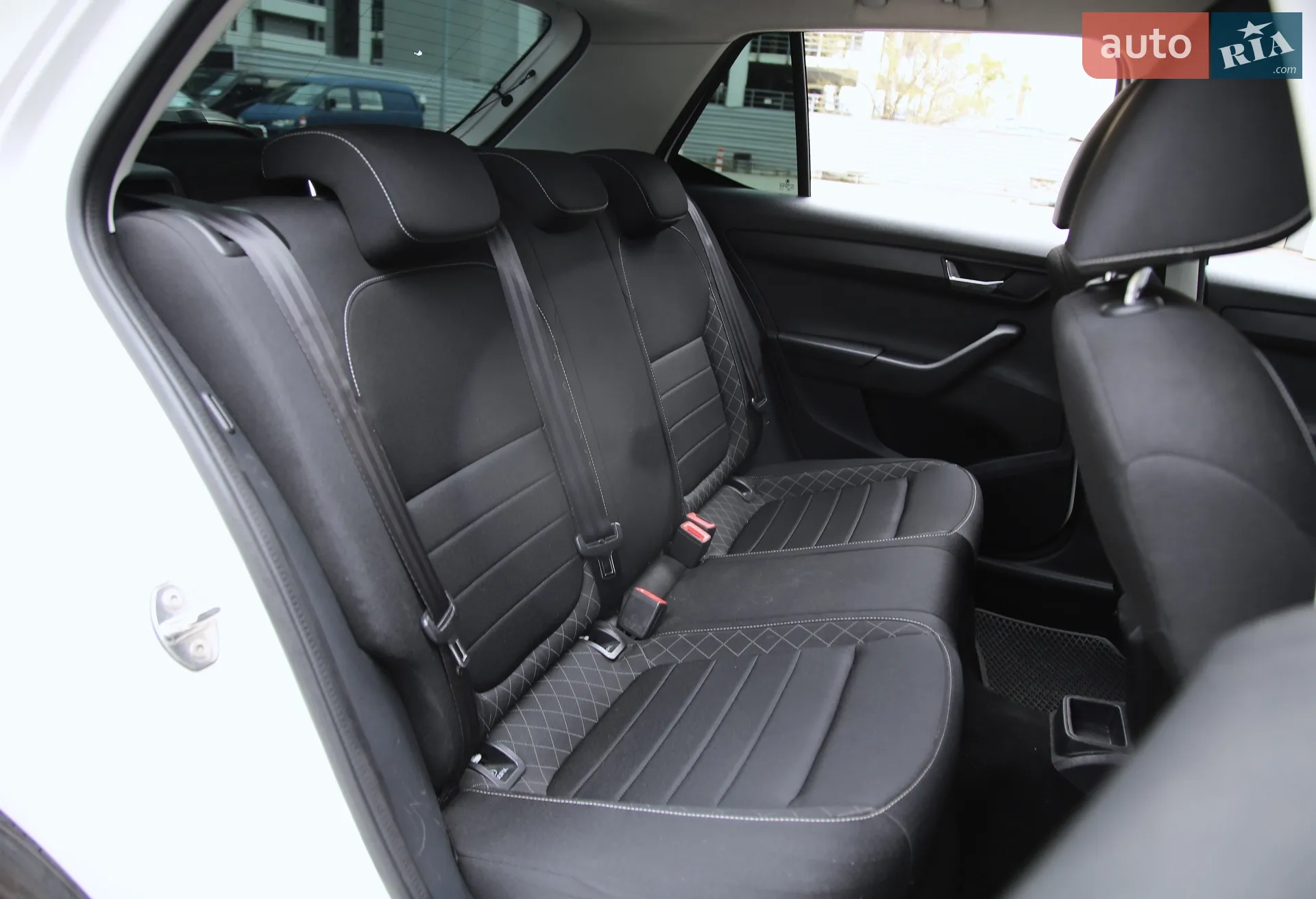 2017 Skoda Fabia - мініатюра 9