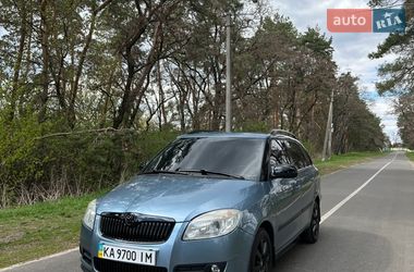 Універсал Skoda Fabia 2008 в Черкасах