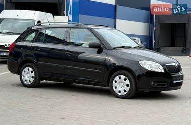 Універсал Skoda Fabia 2009 в Рівному