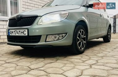 Хэтчбек Skoda Fabia 2010 в Лозовой