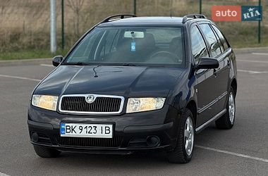 Универсал Skoda Fabia 2004 в Ровно