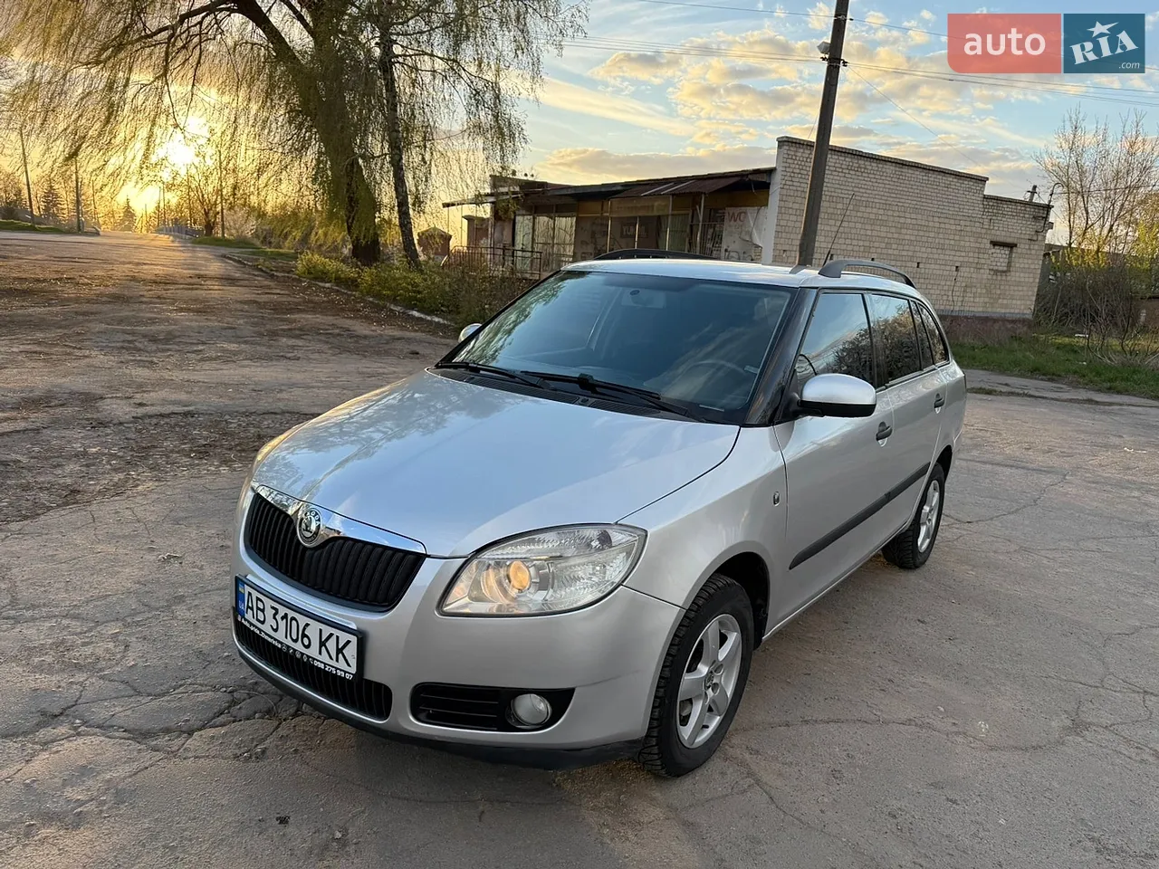 2010 Skoda Fabia - мініатюра 8