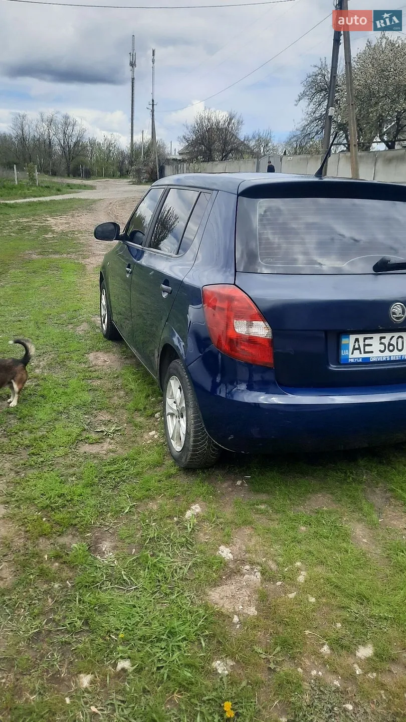 2014 Skoda Fabia - мініатюра 6