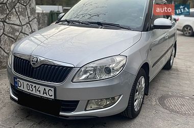 Хетчбек Skoda Fabia 2014 в Дніпрі