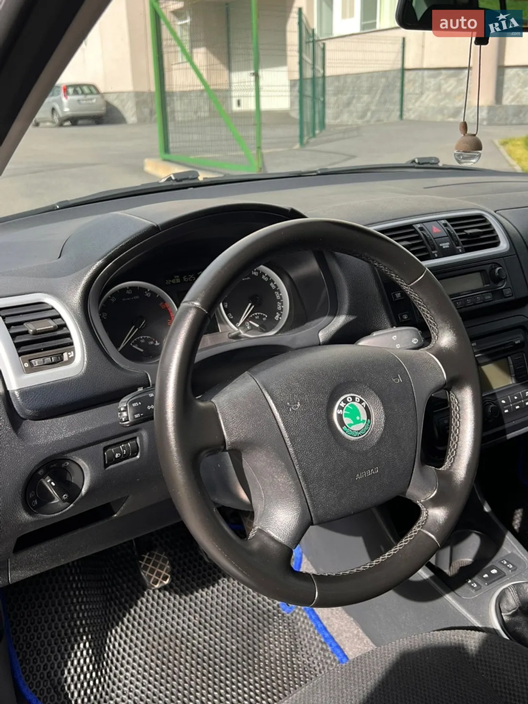 Skoda Fabia 2009 VIN TMBDD65J793122943 фото оголошення 13 з 19