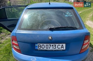 Хэтчбек Skoda Fabia 2002 в Черновцах
