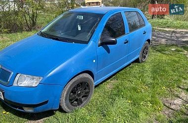 Хэтчбек Skoda Fabia 2002 в Черновцах