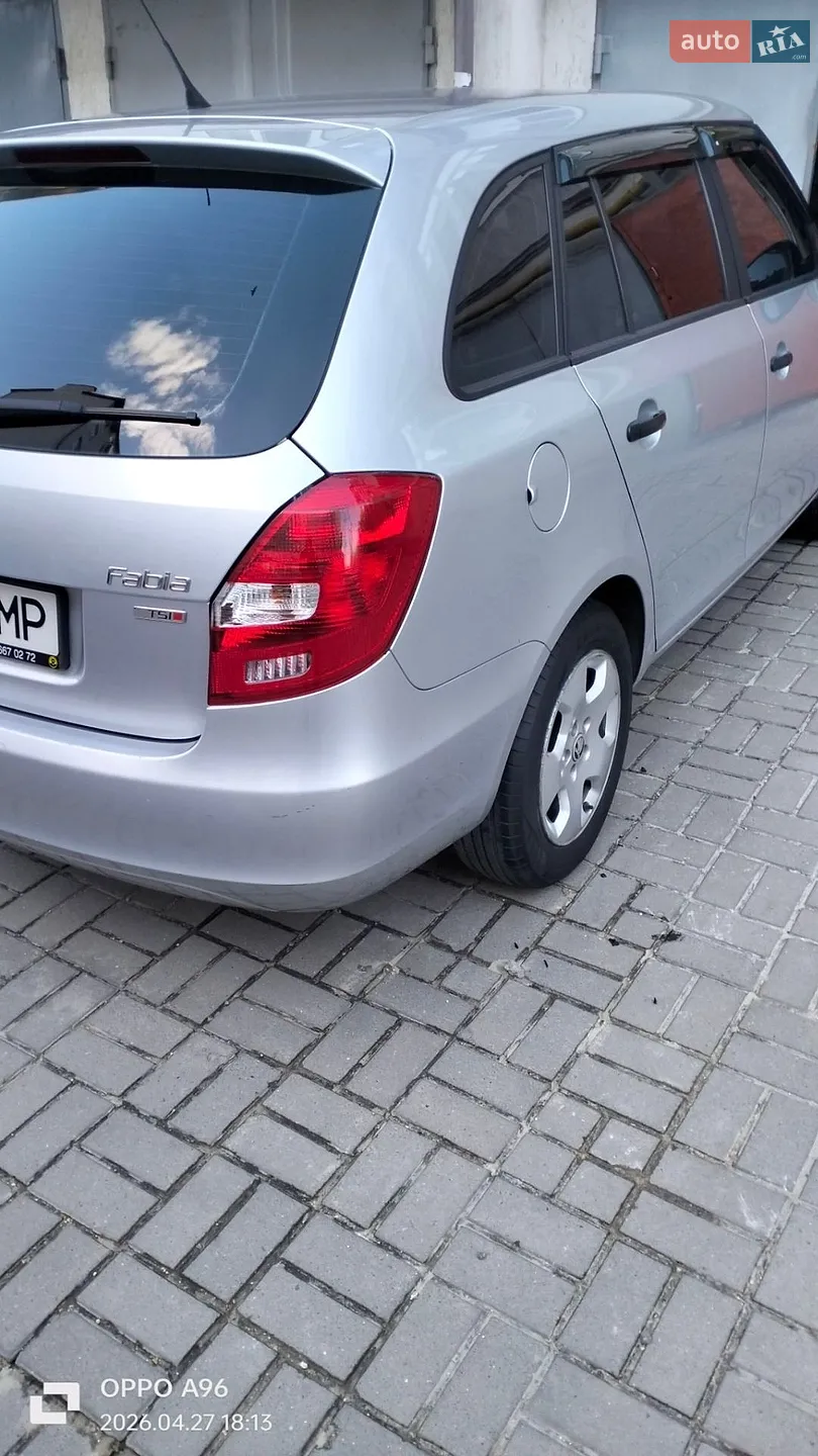 2012 Skoda Fabia - мініатюра 13