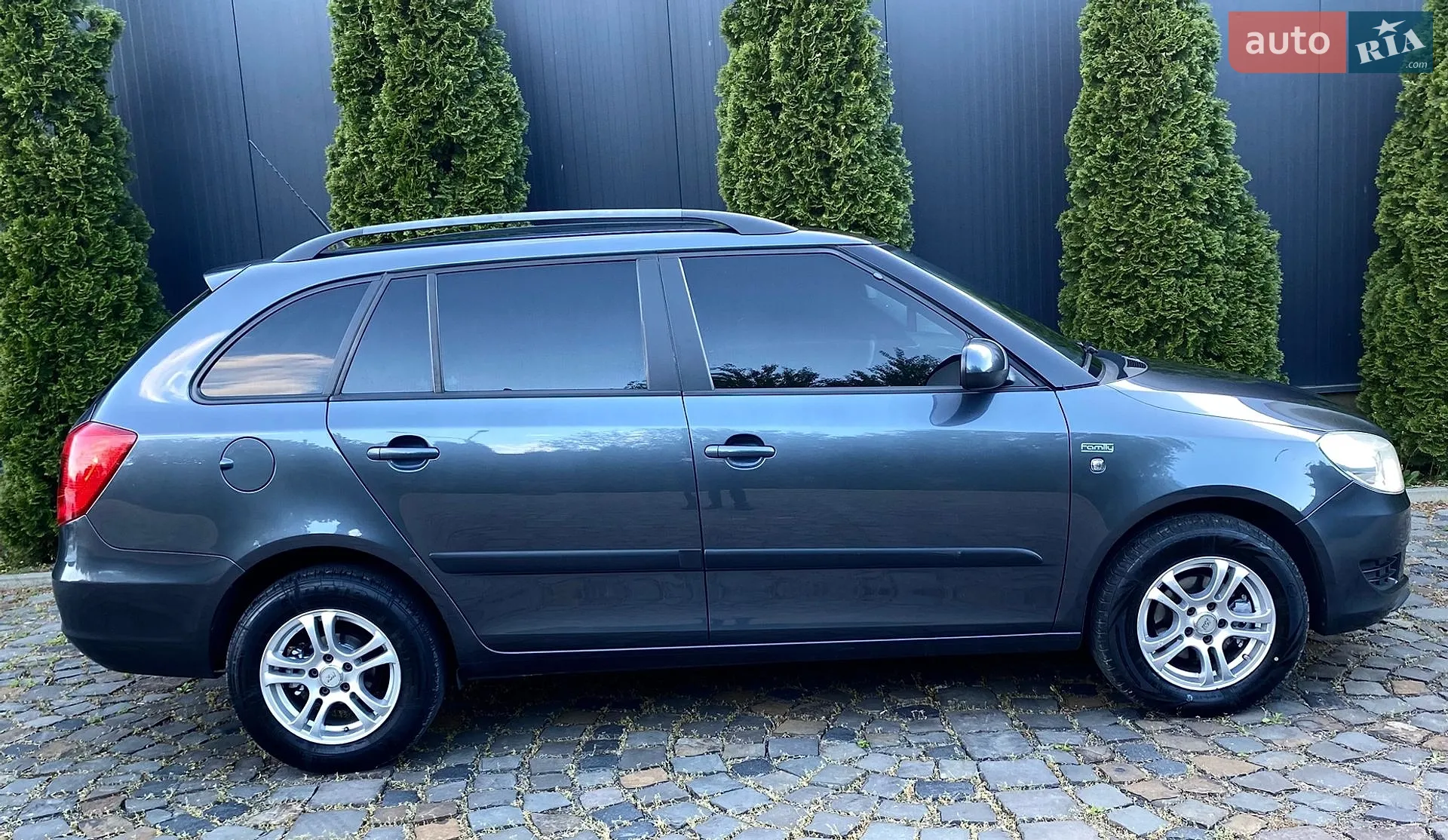2011 Skoda Fabia - мініатюра 13
