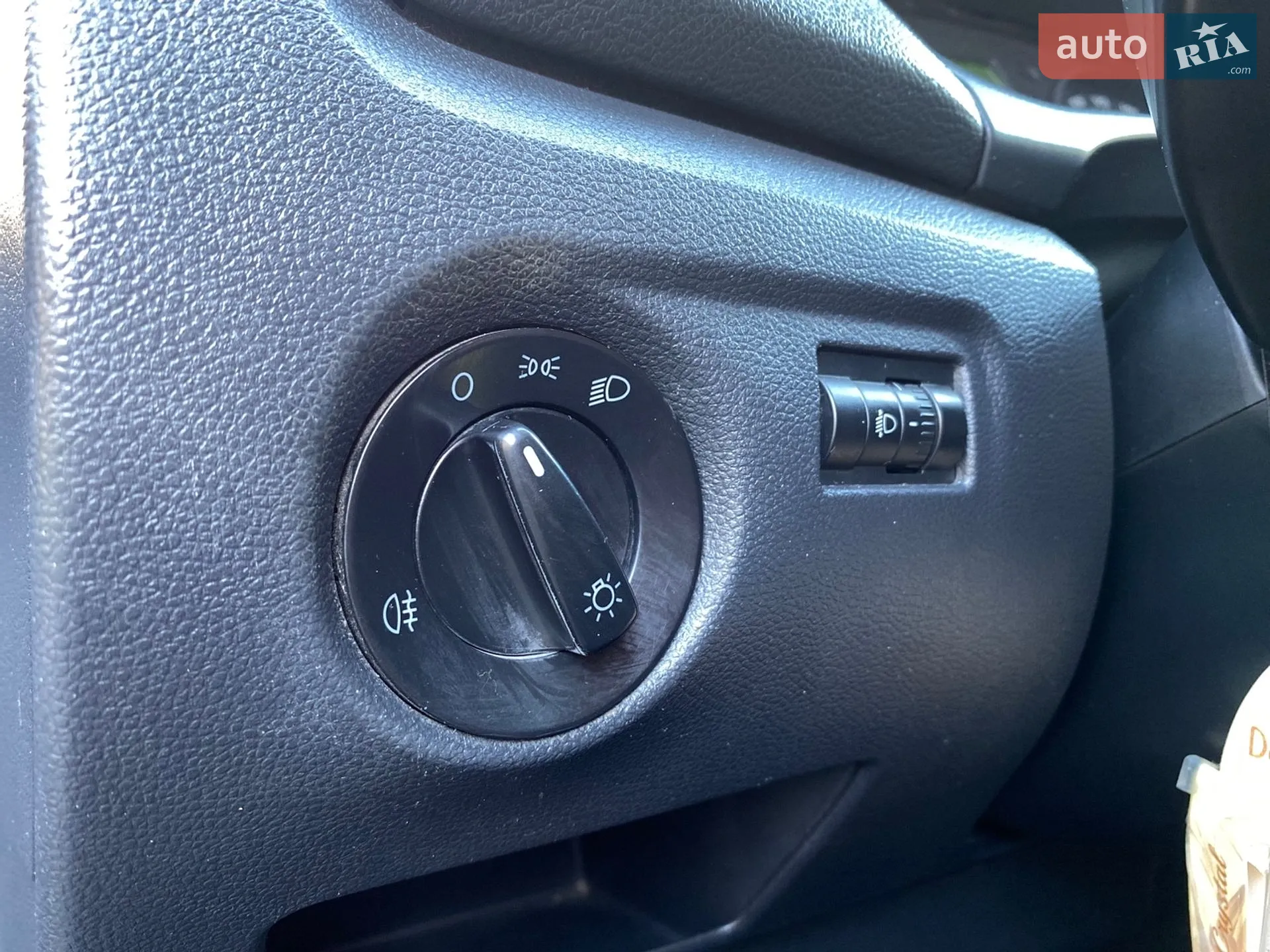 2011 Skoda Fabia - мініатюра 37