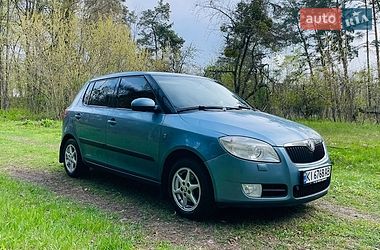 Хэтчбек Skoda Fabia 2007 в Киеве