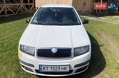 Хэтчбек Skoda Fabia 2006 в Буковеле