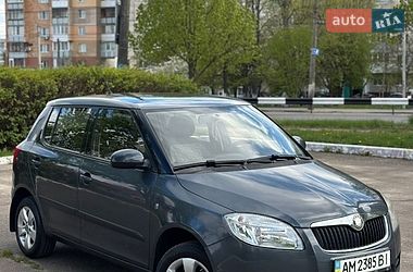 Хэтчбек Skoda Fabia 2008 в Житомире