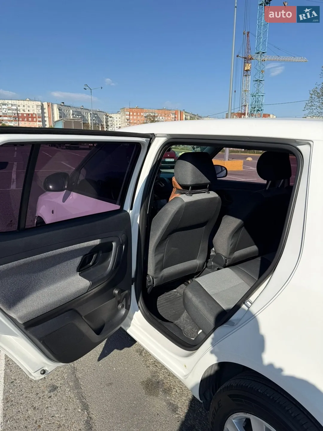 2011 Skoda Fabia - мініатюра 30