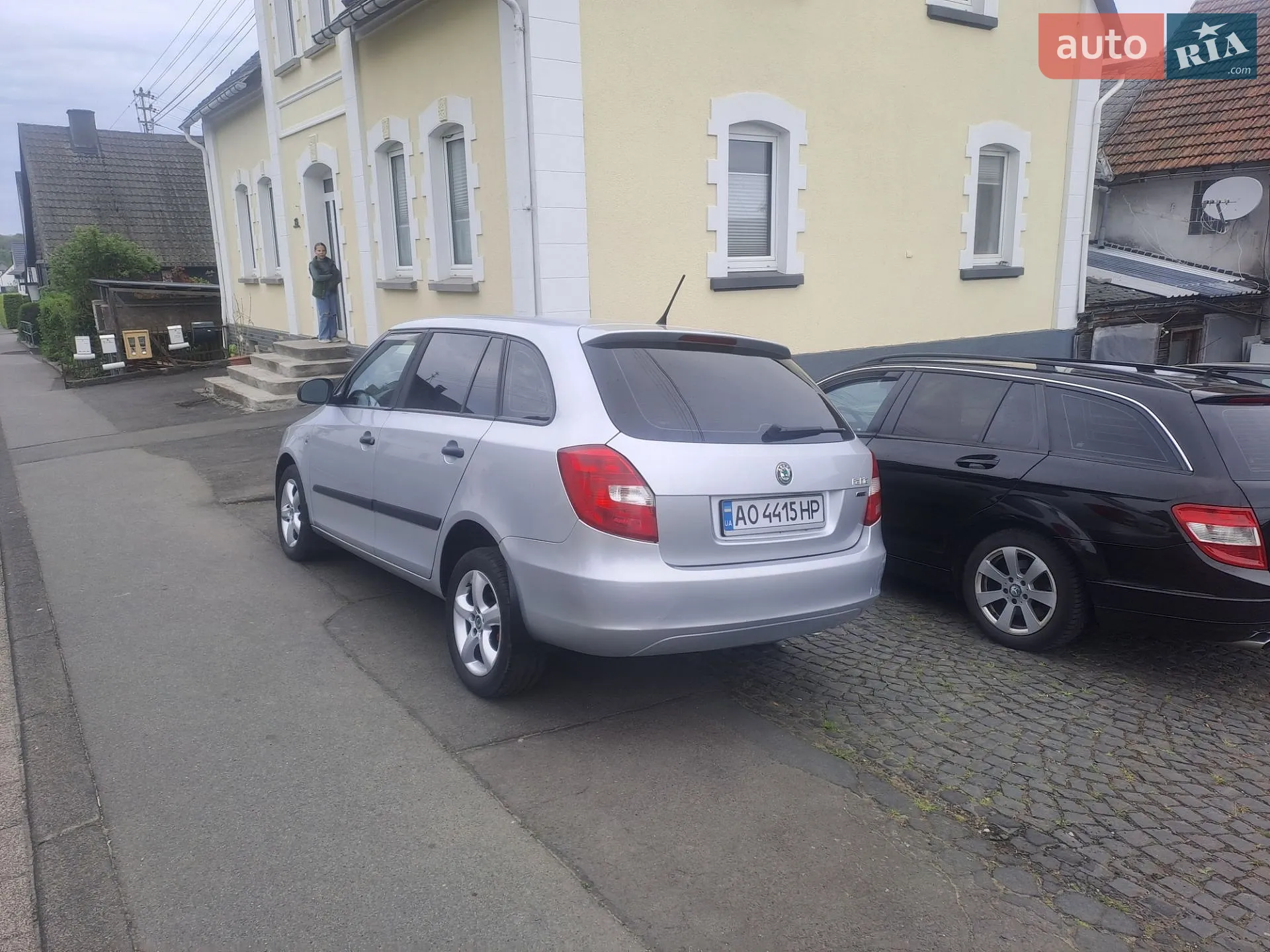 2011 Skoda Fabia - мініатюра 2