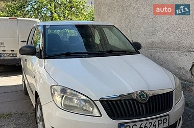 Хэтчбек Skoda Fabia 2011 в Сосновке