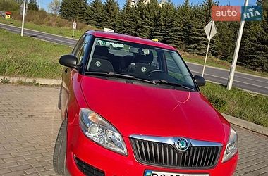 Хэтчбек Skoda Fabia 2010 в Тернополе