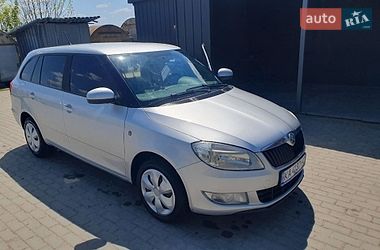 Універсал Skoda Fabia 2014 в Чернівцях