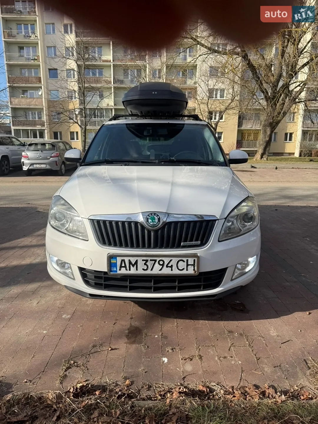 2011 Skoda Fabia - мініатюра 2