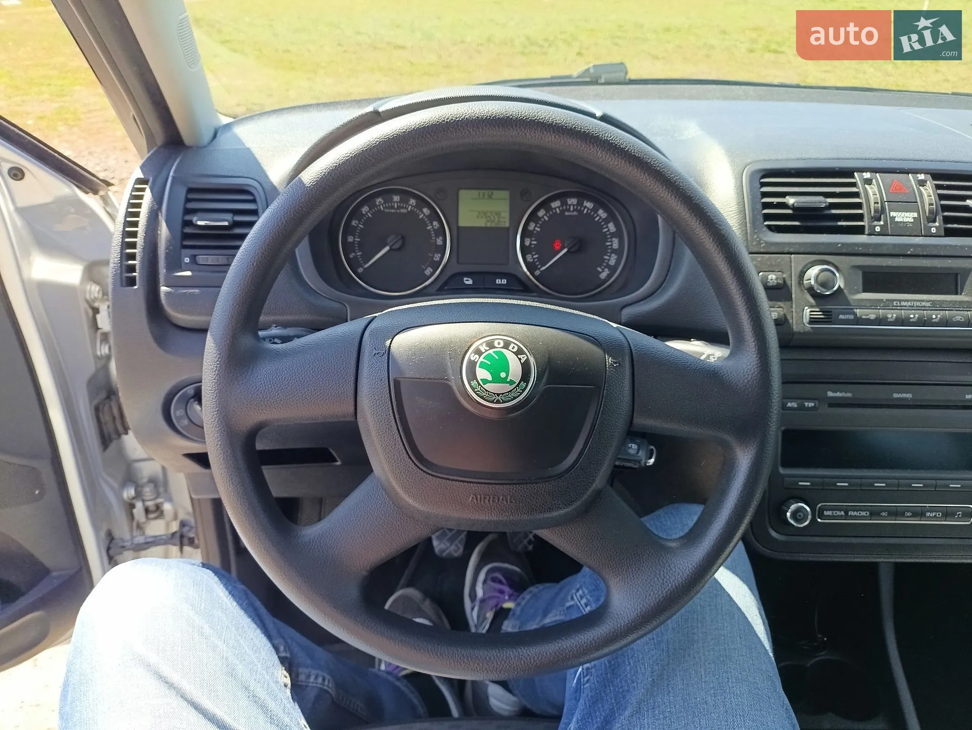2011 Skoda Fabia - мініатюра 11