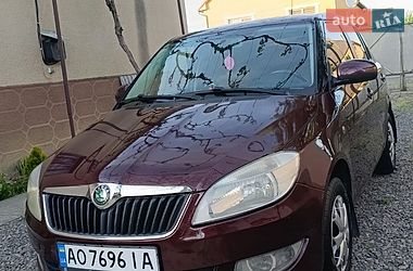 Хетчбек Skoda Fabia 2010 в Мукачевому