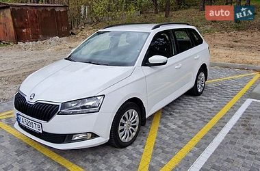 Универсал Skoda Fabia 2021 в Обухове