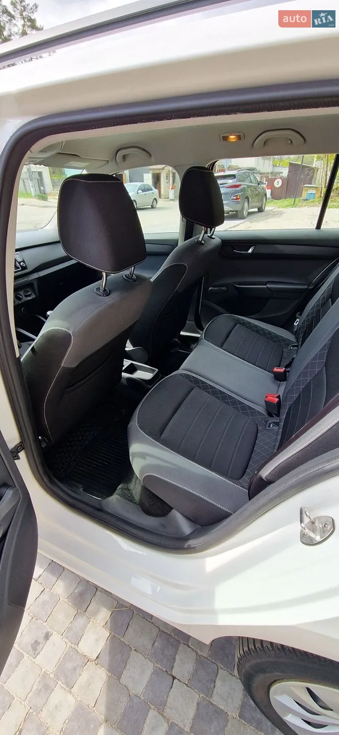 2021 Skoda Fabia - мініатюра 13