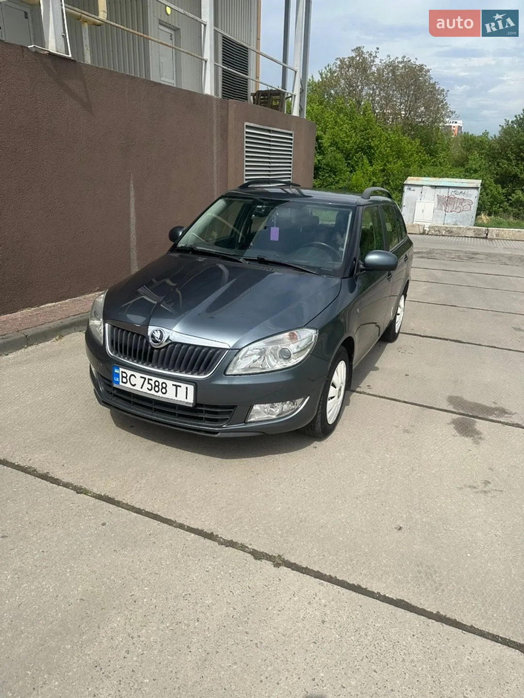 2013 Skoda Fabia - мініатюра 2