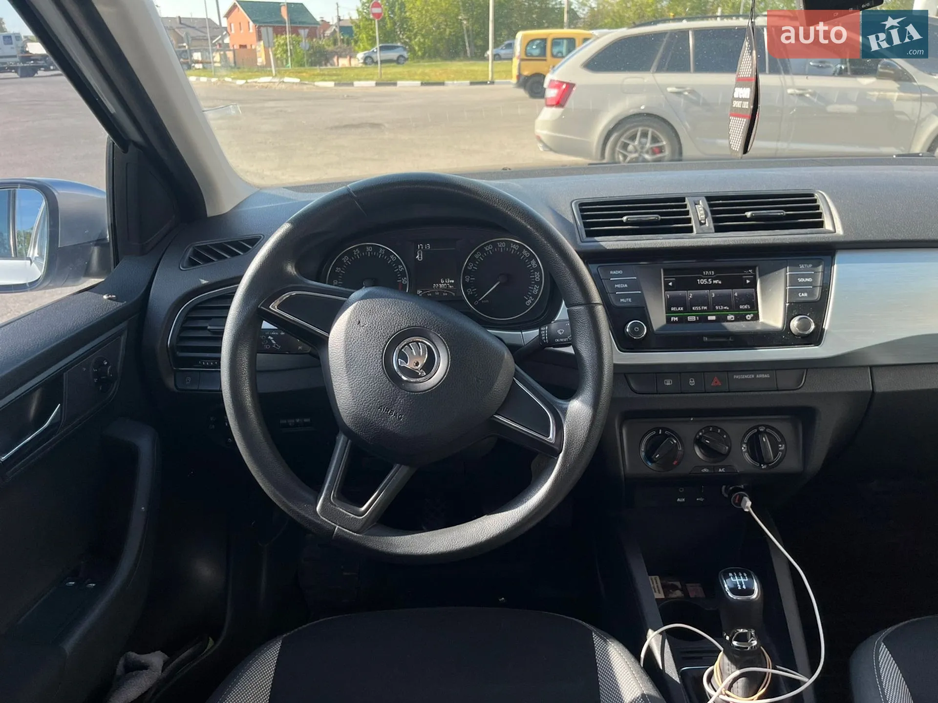 2016 Skoda Fabia - мініатюра 8