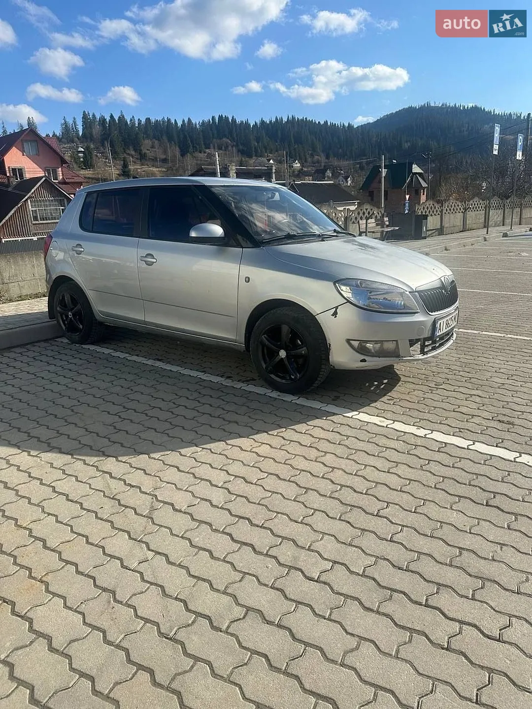 2011 Skoda Fabia - мініатюра 8