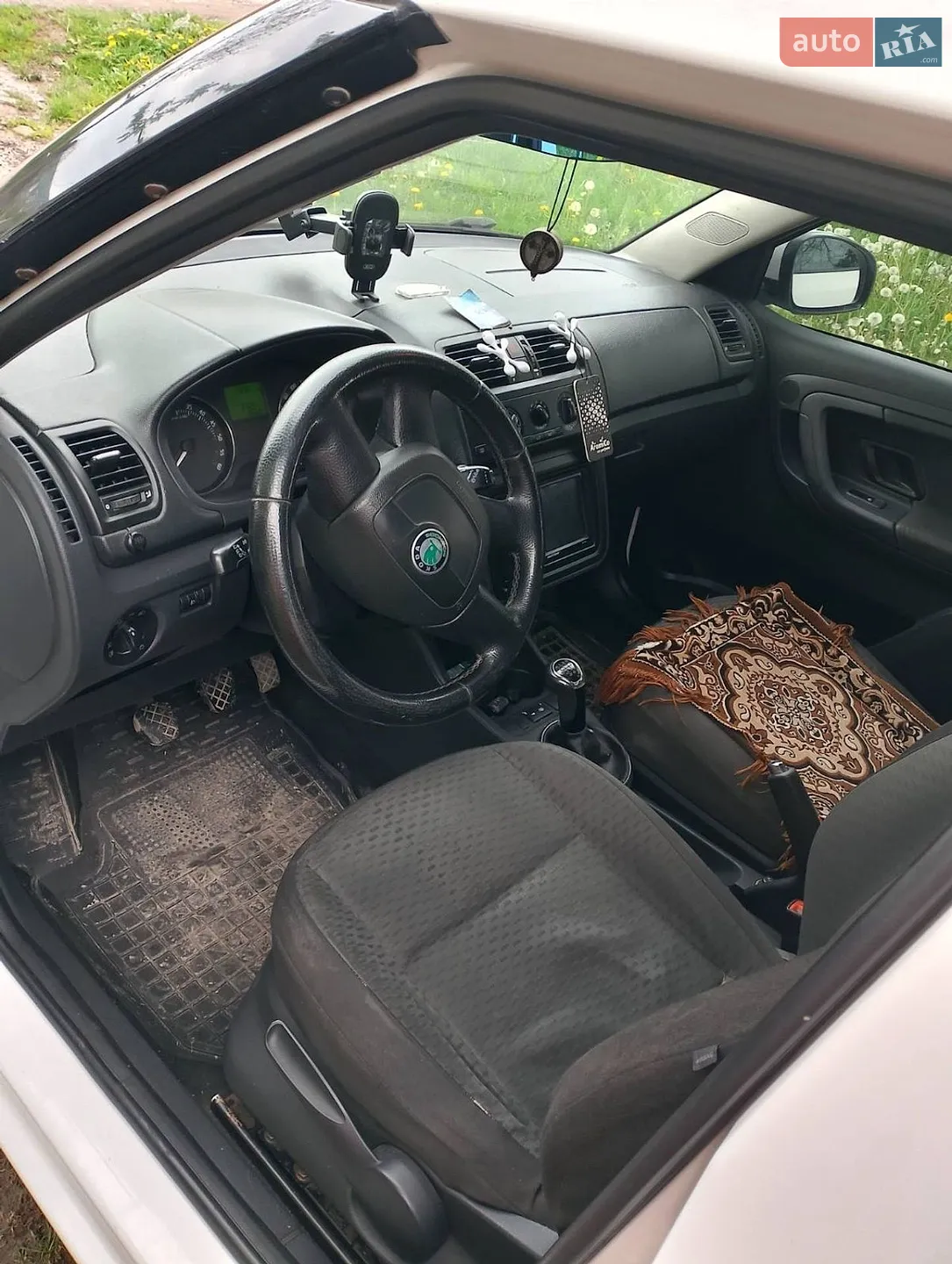 2010 Skoda Fabia - мініатюра 19