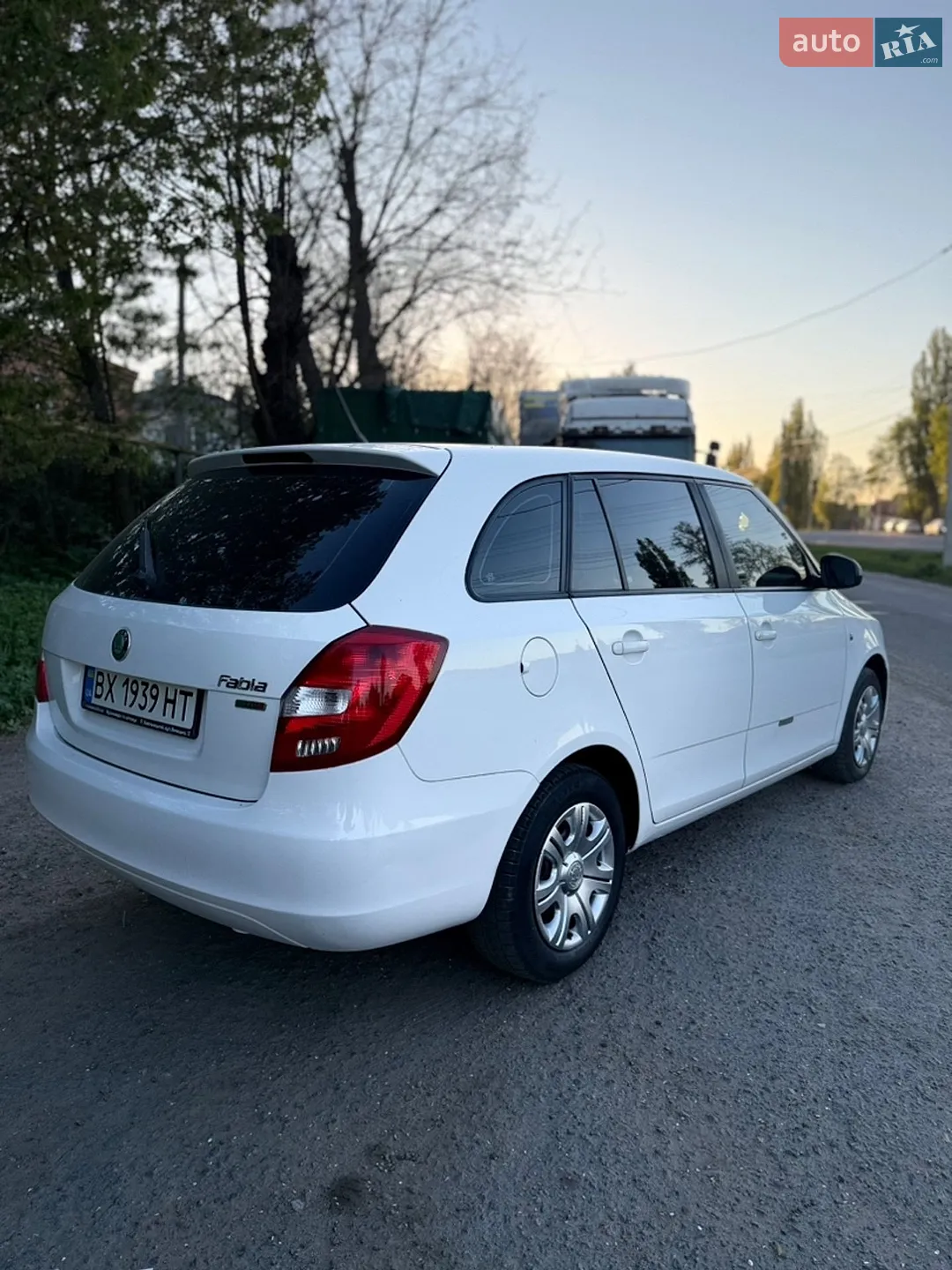 2012 Skoda Fabia - мініатюра 5