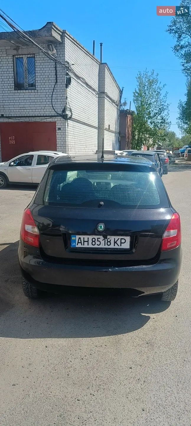 2013 Skoda Fabia - мініатюра 5
