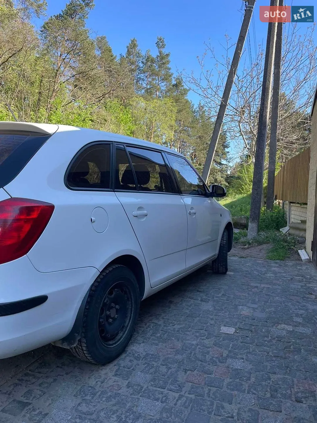 2010 Skoda Fabia - мініатюра 6