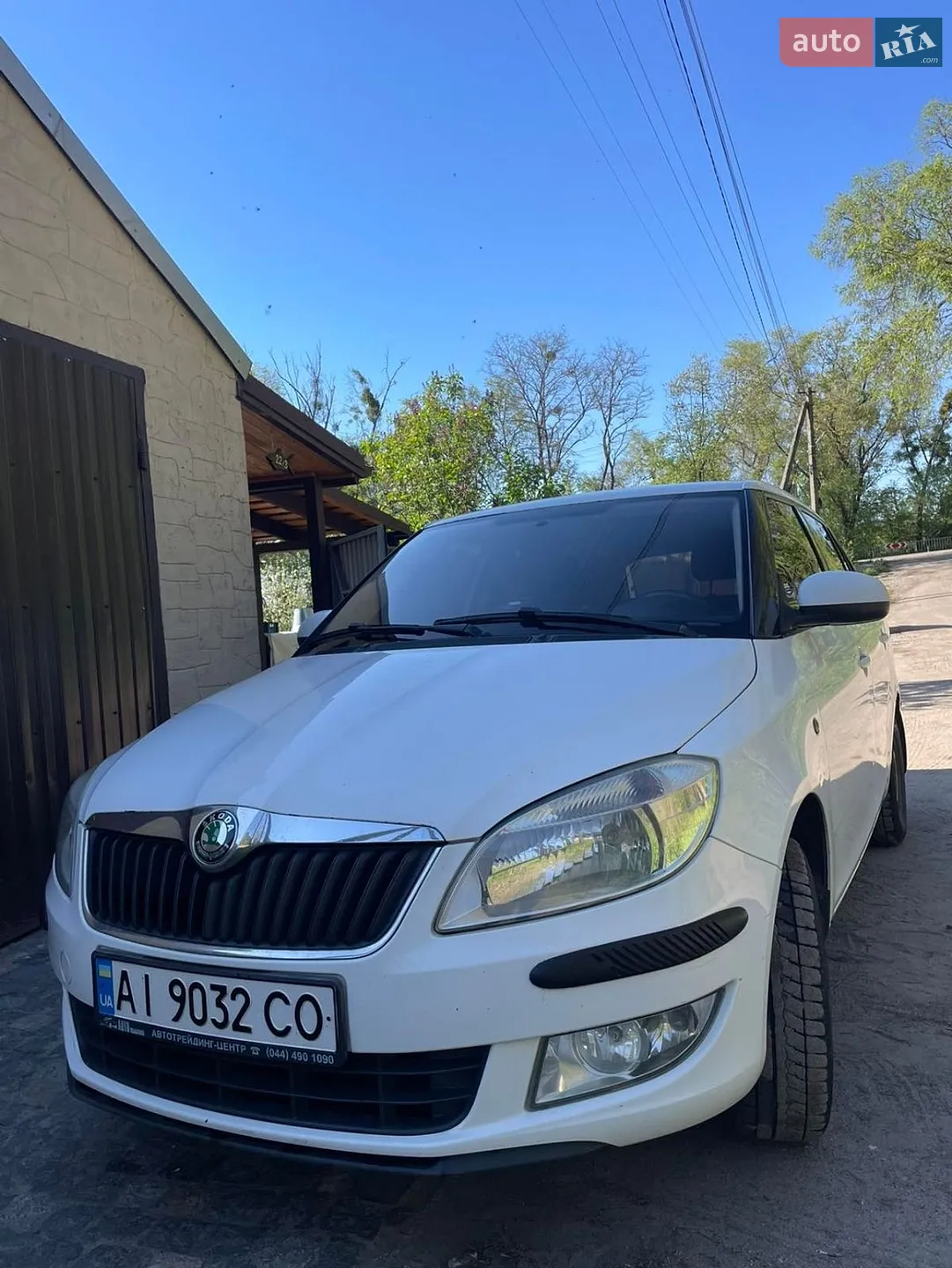 2010 Skoda Fabia - мініатюра 2