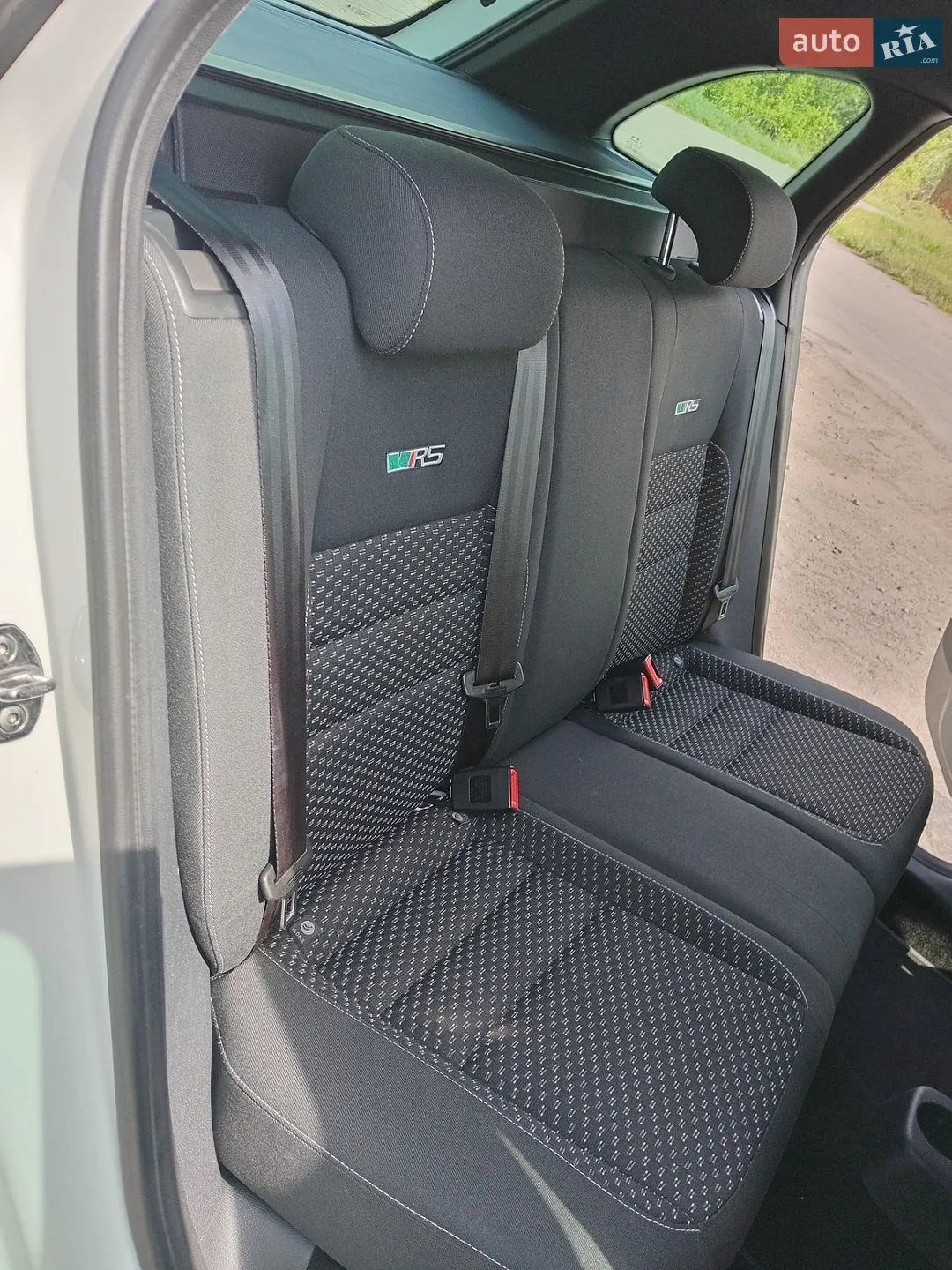 2011 Skoda Fabia - мініатюра 32