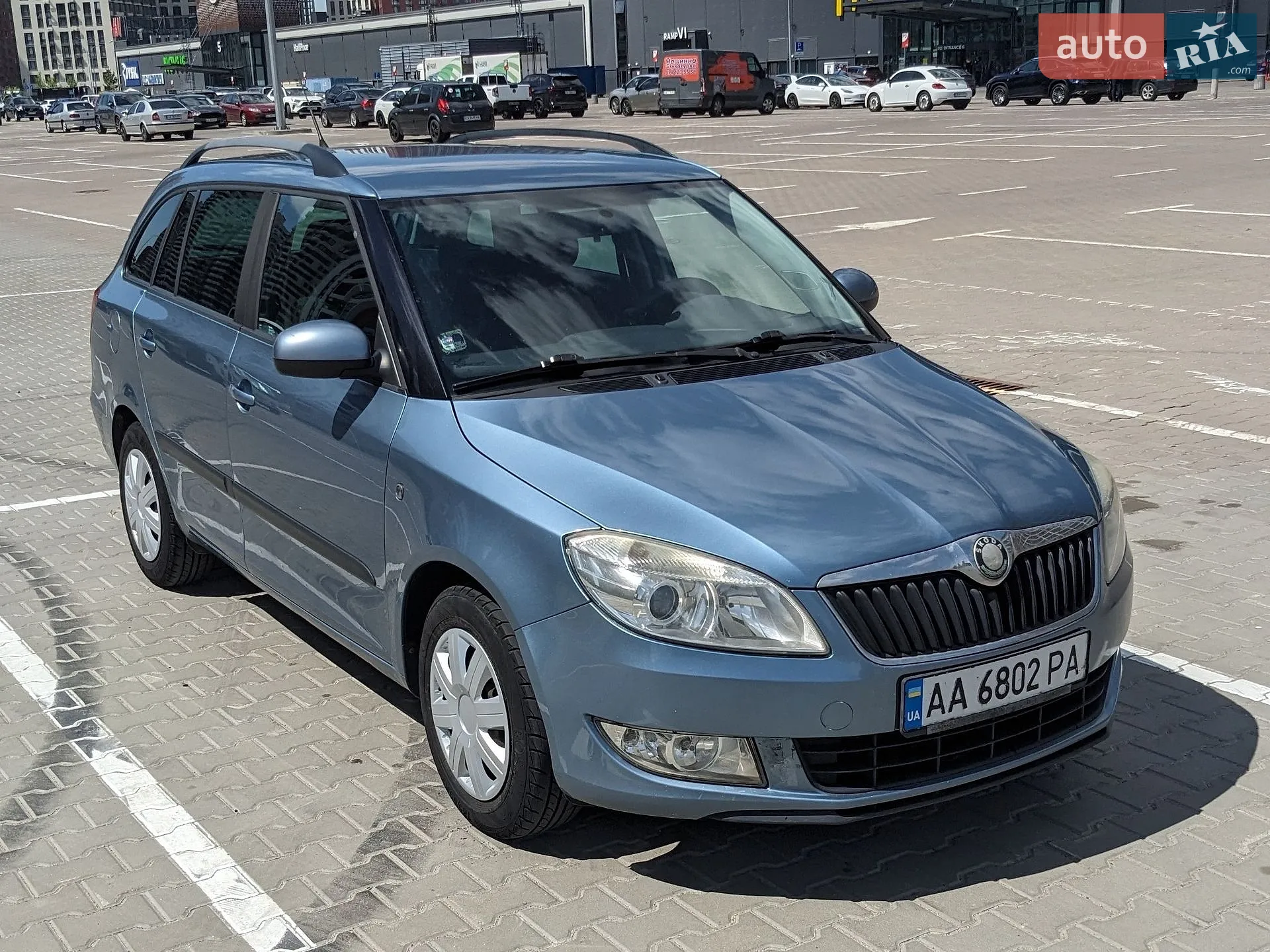 2010 Skoda Fabia - мініатюра 4