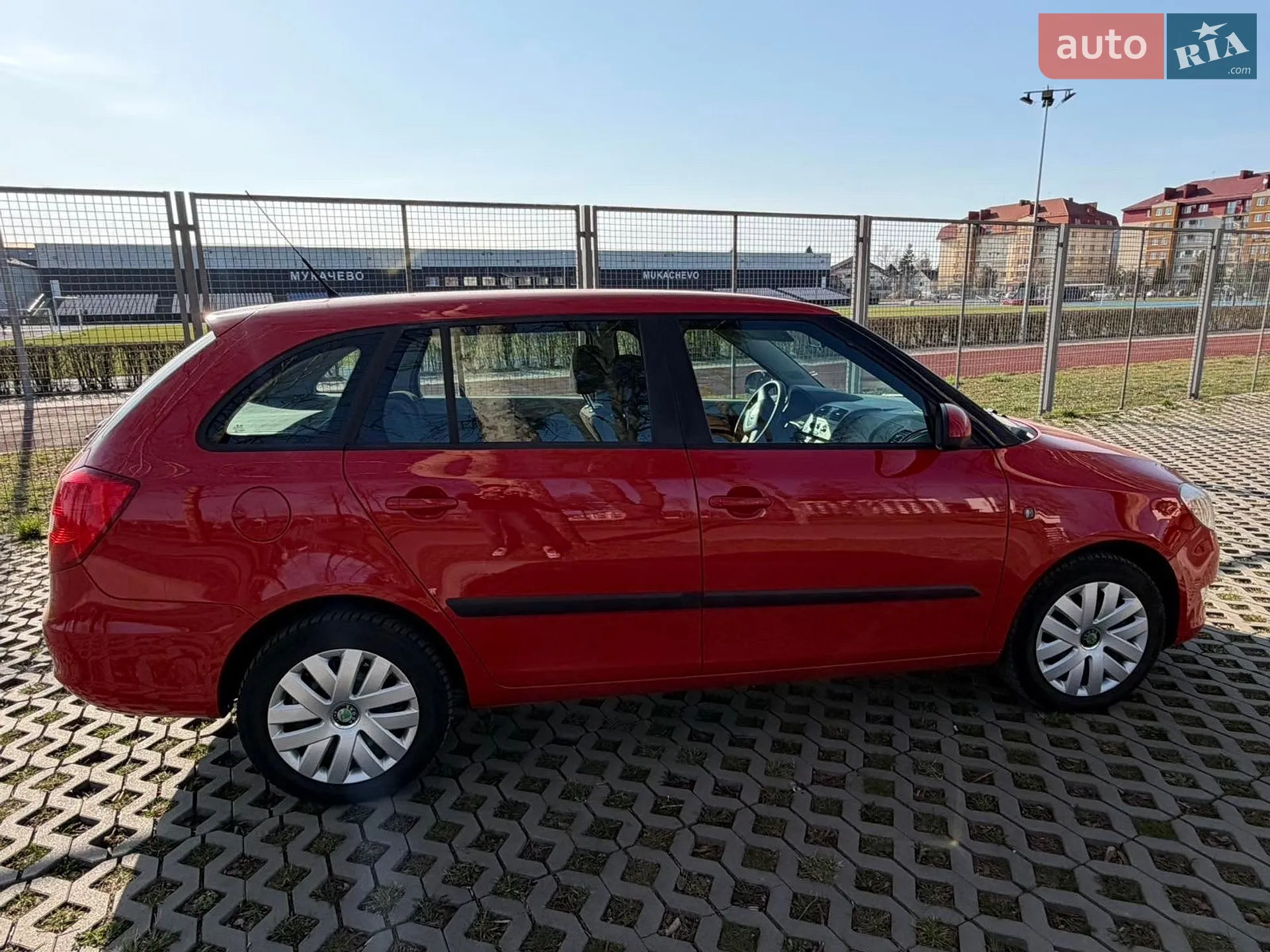 2010 Skoda Fabia - мініатюра 5