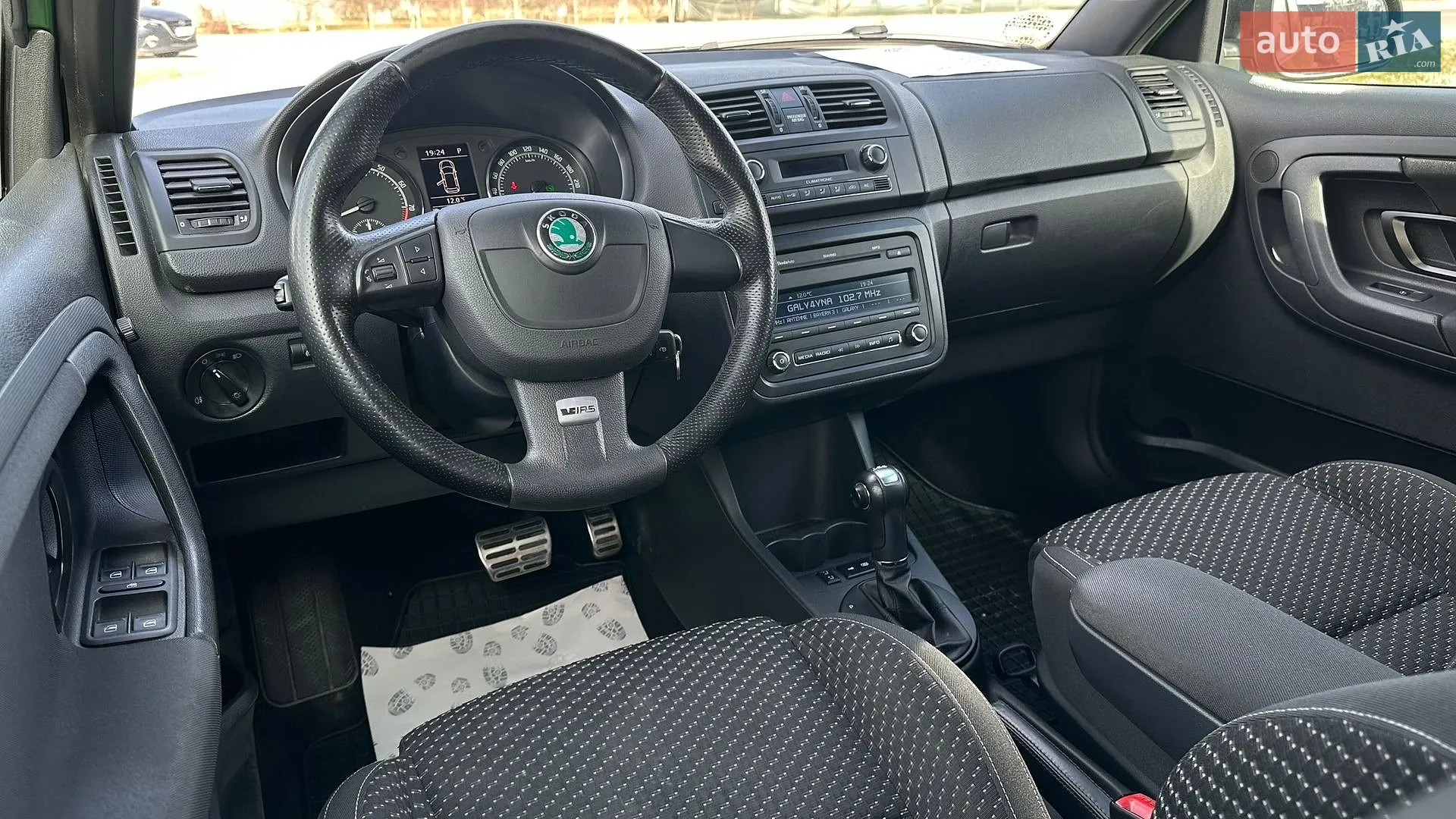 2010 Skoda Fabia - мініатюра 45
