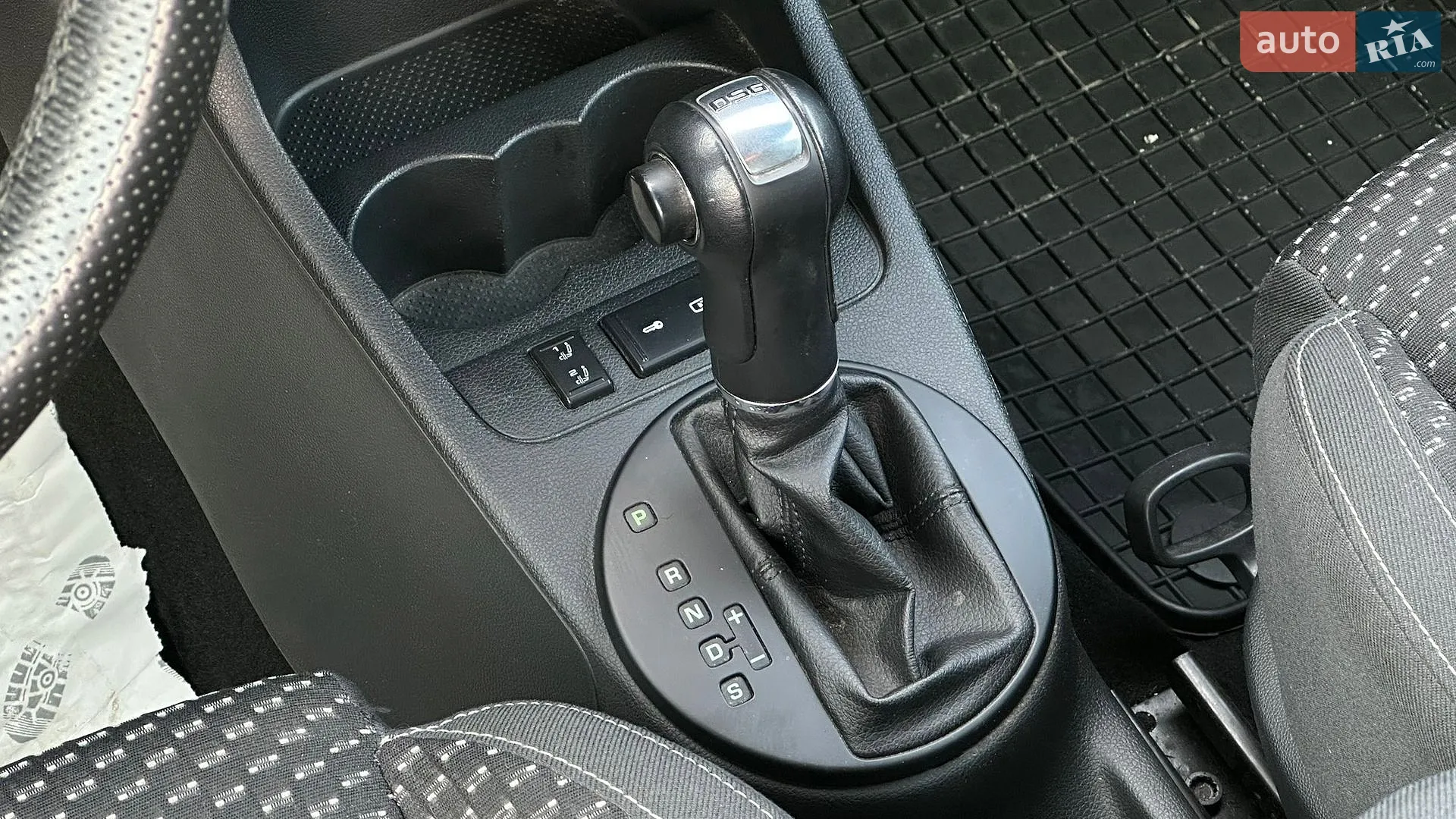 2010 Skoda Fabia - мініатюра 64