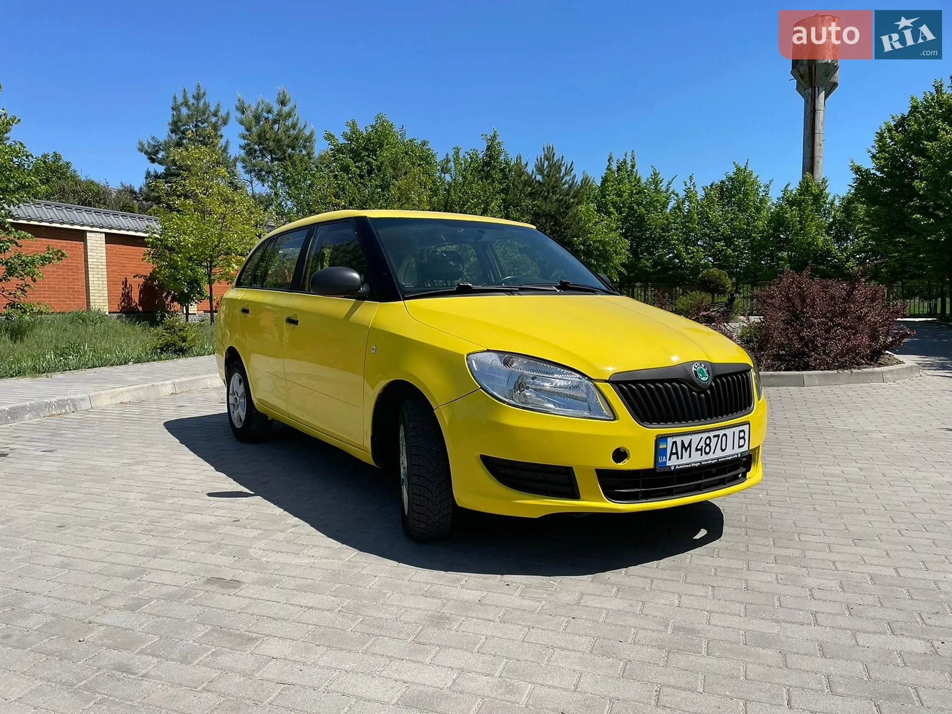 2011 Skoda Fabia - мініатюра 15