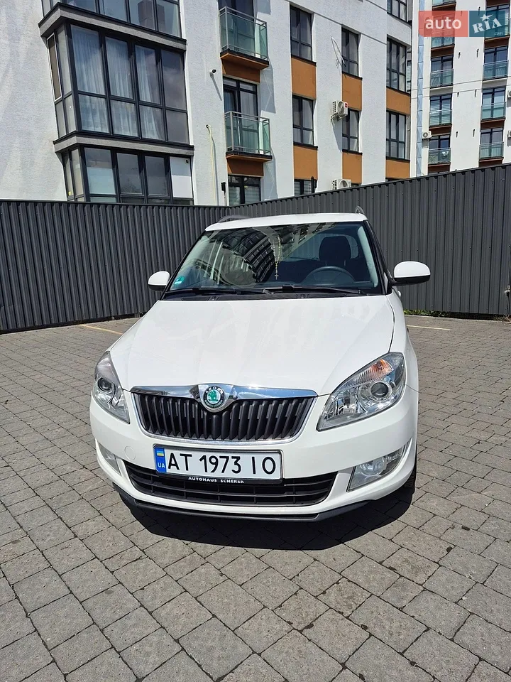 2013 Skoda Fabia - мініатюра 11