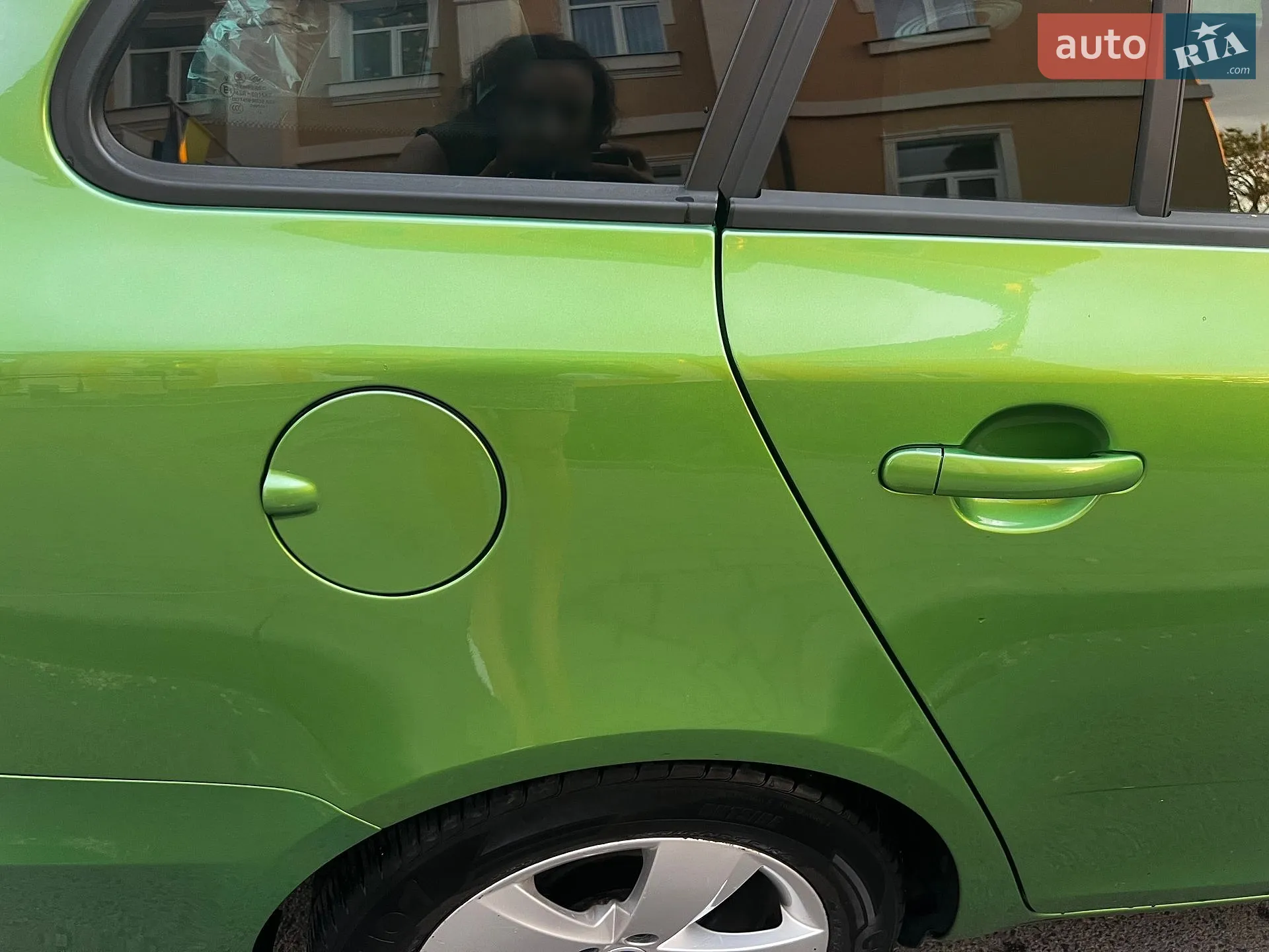 2010 Skoda Fabia - мініатюра 5