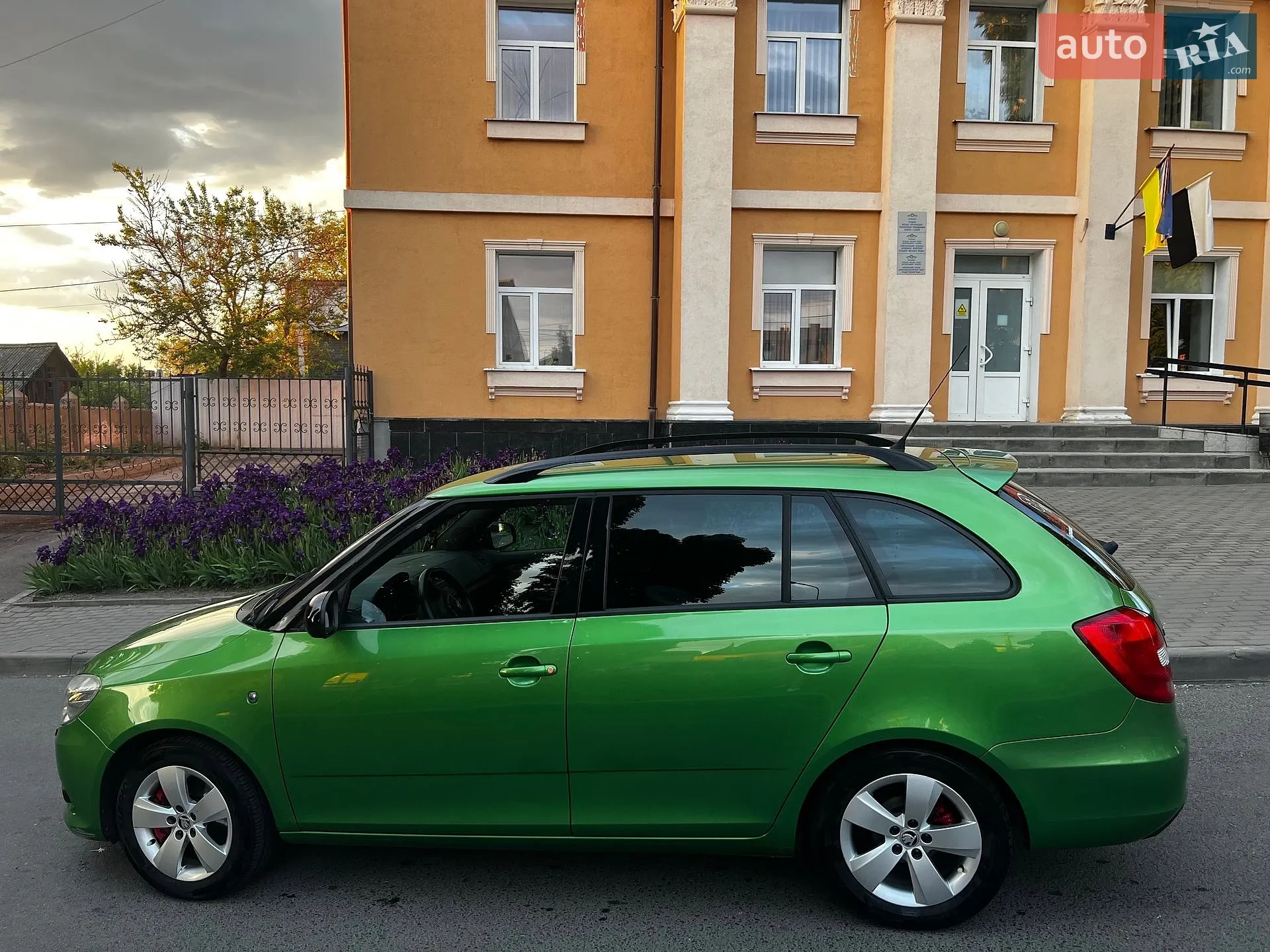 2010 Skoda Fabia - мініатюра 4