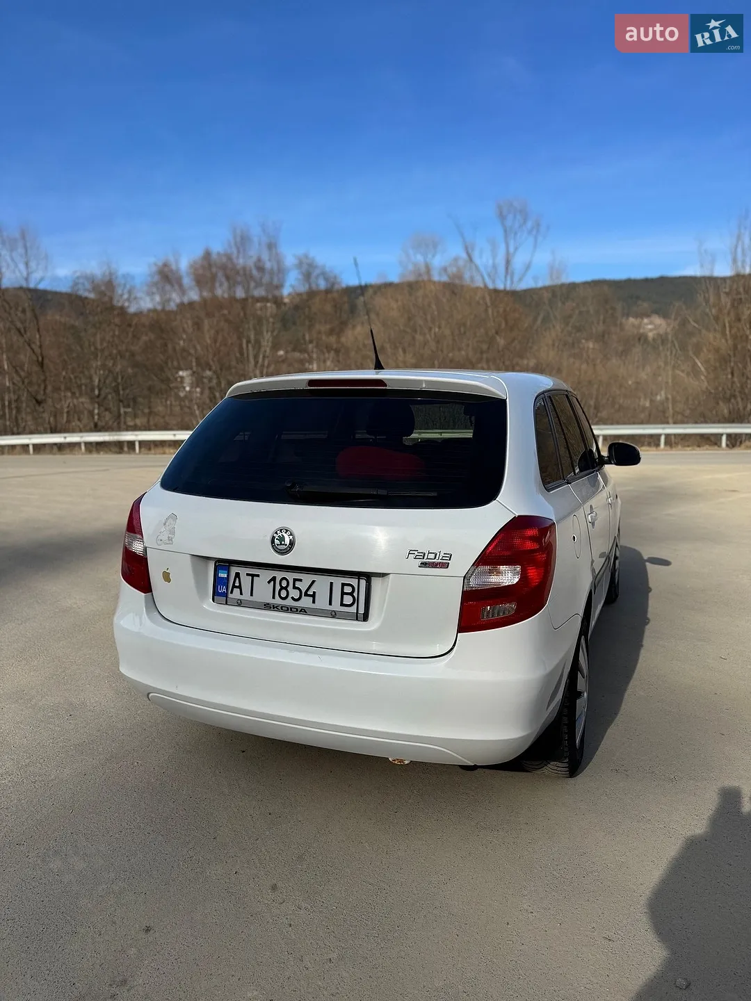 2010 Skoda Fabia - мініатюра 6