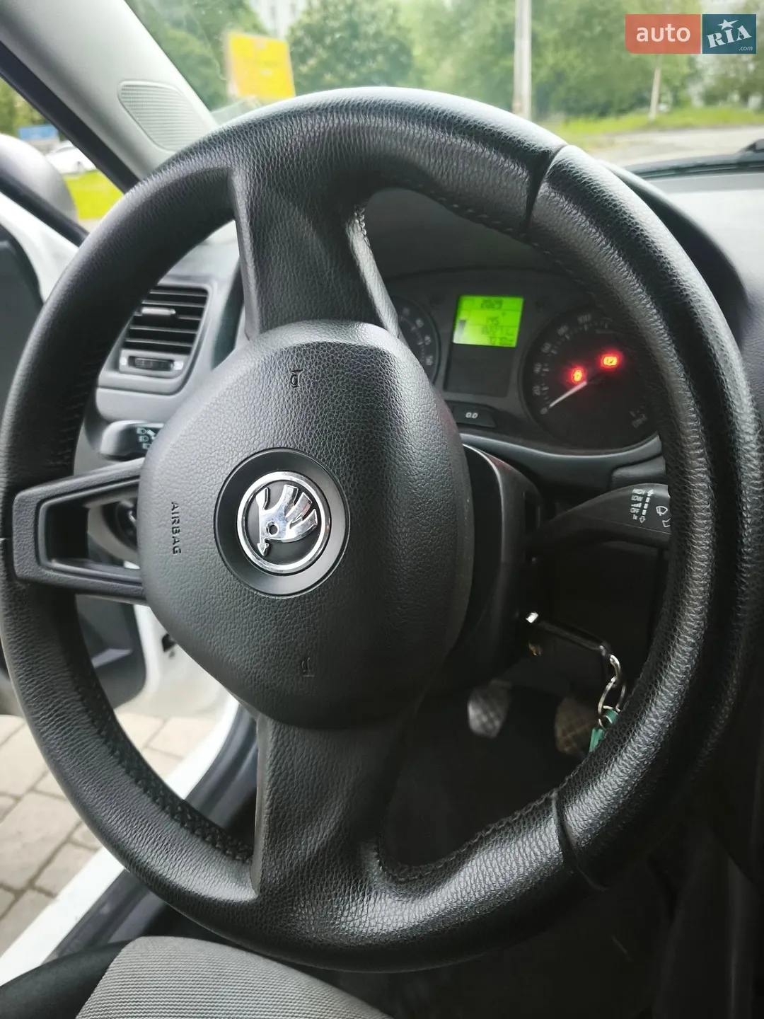 2014 Skoda Fabia - мініатюра 26